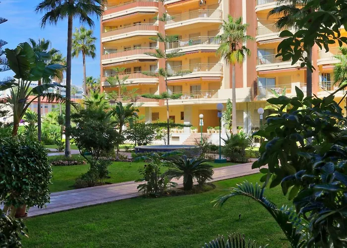 Dona Sofia * Фуэнхирола